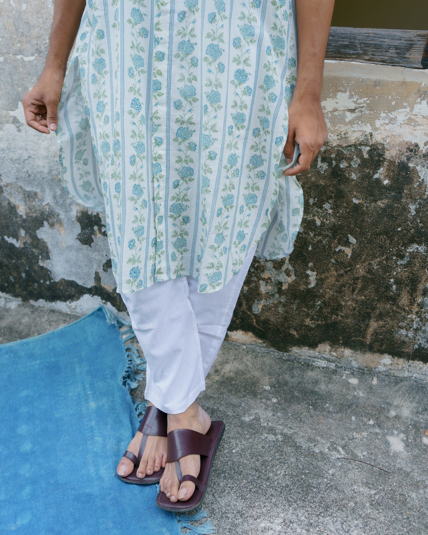 Gulabi Kaftan