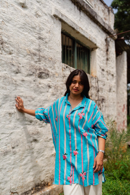 TREEJM's "Rangeela" blue shirt, made of hand-woven cotton, pairs oversized blue stripes with top-tier comfort, ideal for any event. Shop now!