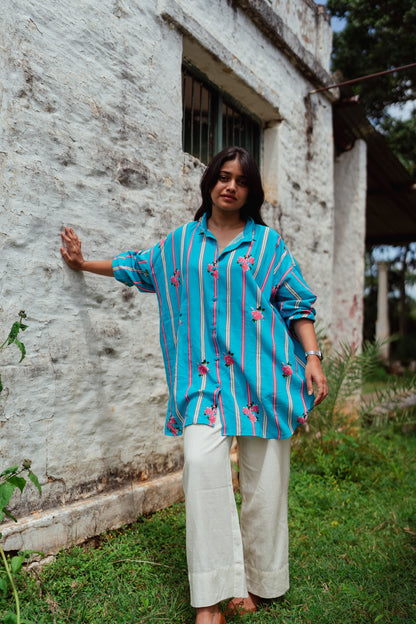 TREEJM's "Rangeela" blue shirt, made of hand-woven cotton, pairs oversized blue stripes with top-tier comfort, ideal for any event. Shop now!